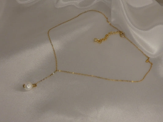 Collier gold filled 14 carats avec perle blanche pendante